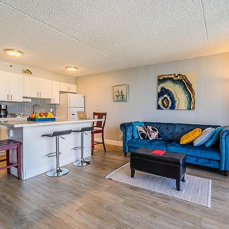 Free Parking, Pool, Sauna, Spa, Wifi, Bbq, Ac - Waikiki Banyan Honolulu Exterior photo