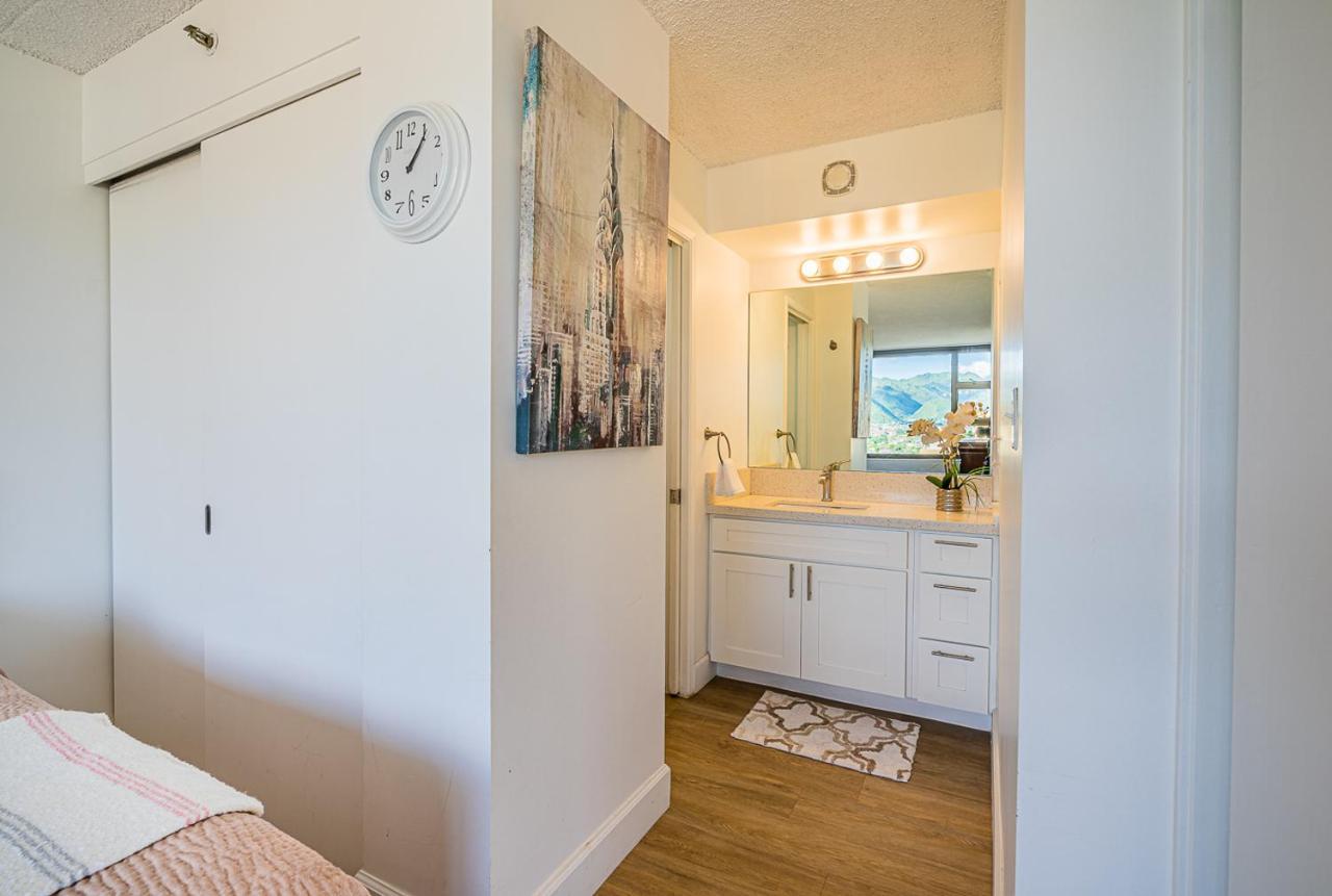 Free Parking, Pool, Sauna, Spa, Wifi, Bbq, Ac - Waikiki Banyan Honolulu Exterior photo