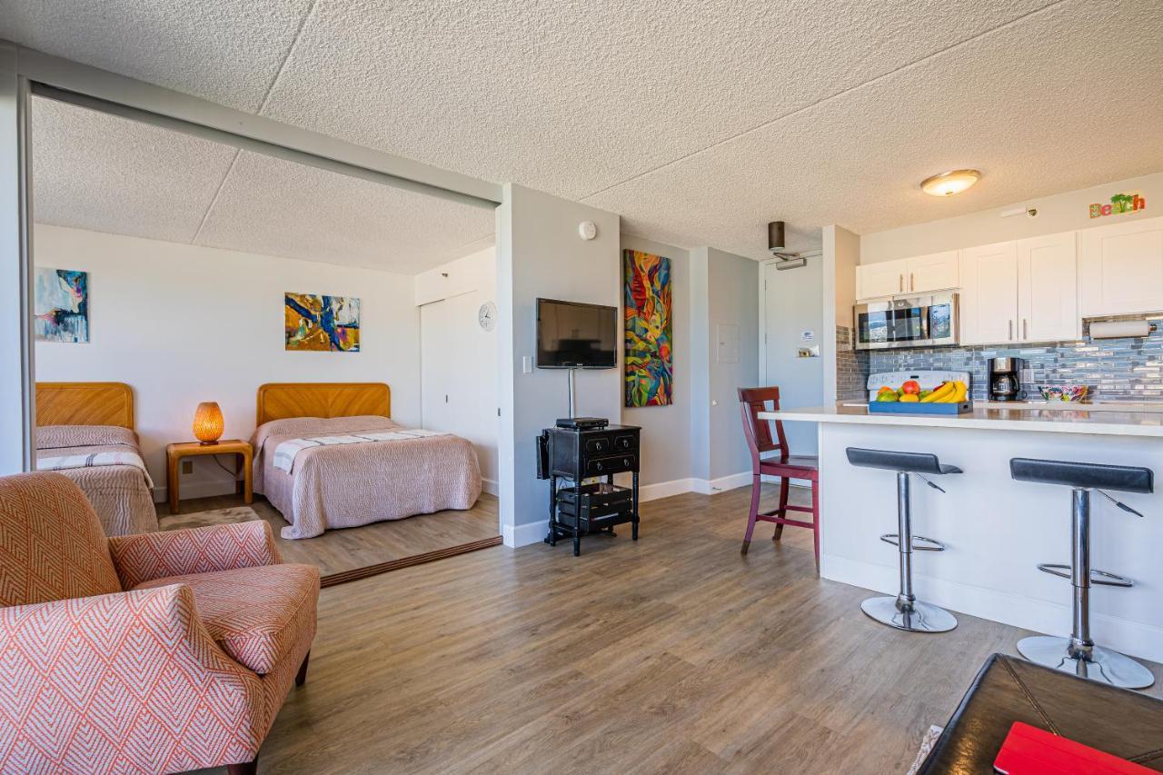 Free Parking, Pool, Sauna, Spa, Wifi, Bbq, Ac - Waikiki Banyan Honolulu Exterior photo