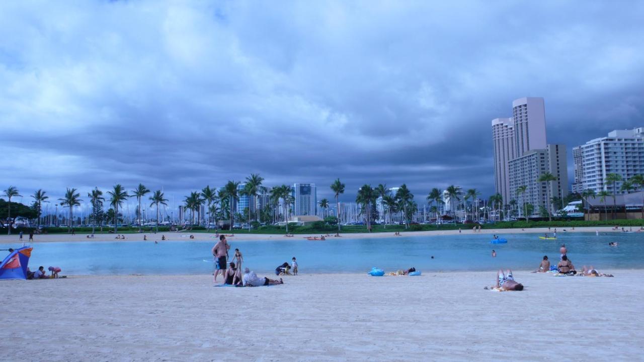 Free Parking, Pool, Sauna, Spa, Wifi, Bbq, Ac - Waikiki Banyan Honolulu Exterior photo