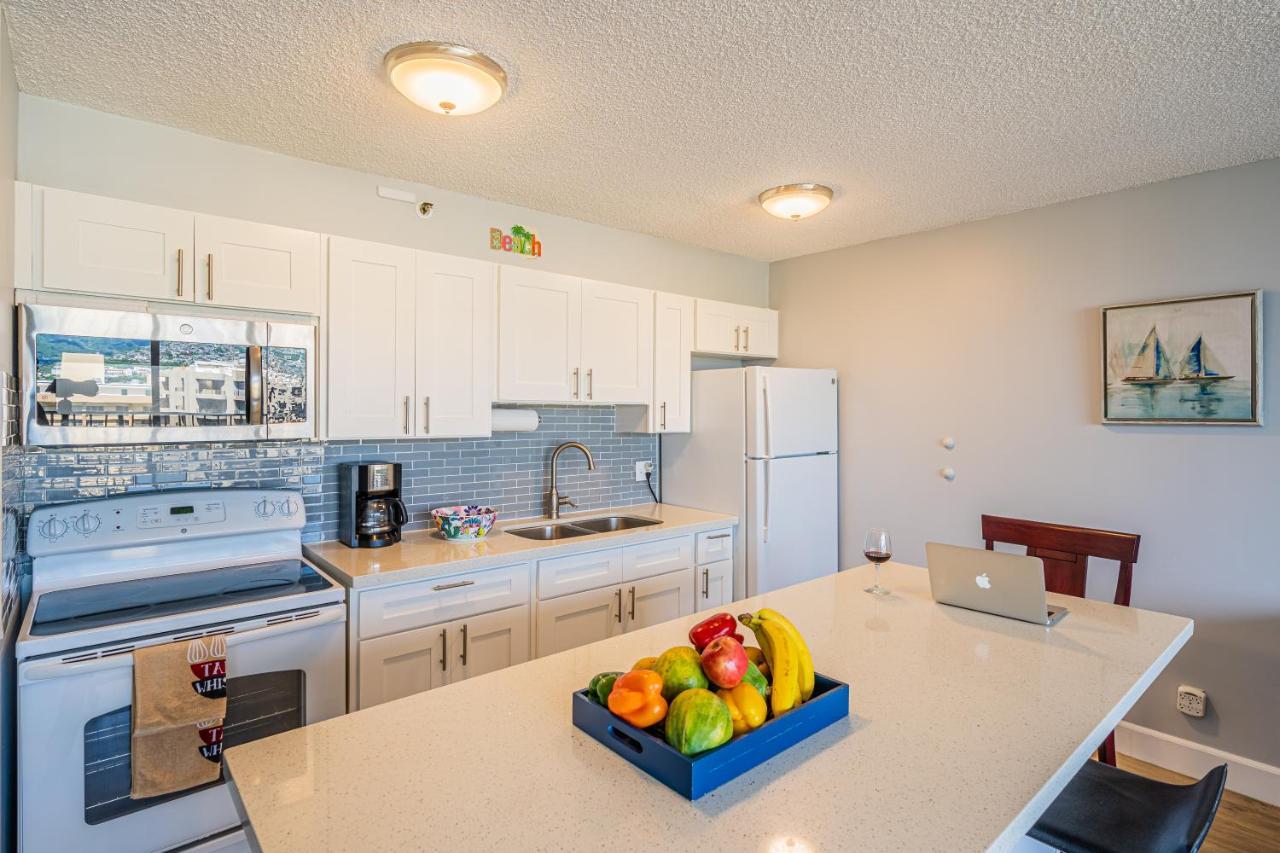 Free Parking, Pool, Sauna, Spa, Wifi, Bbq, Ac - Waikiki Banyan Honolulu Exterior photo